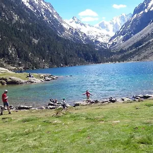 https://cauterets-apartment.midi-pyreneeshotels.com